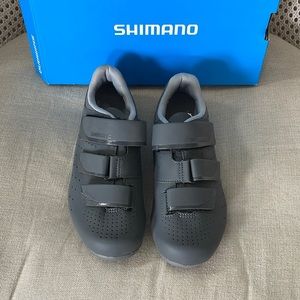 New with Box Shimano SPDL Shoes